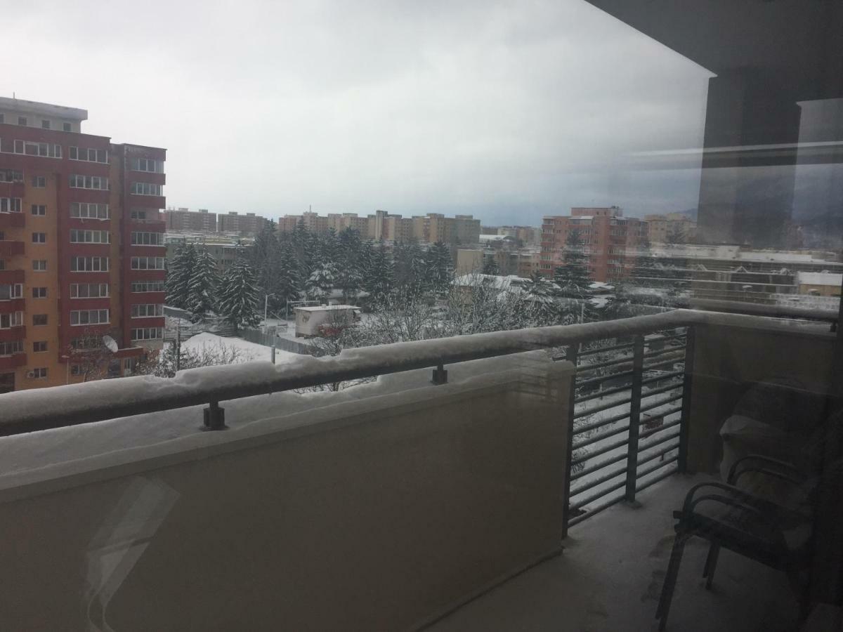 Апартаменти Apartament Francesca Брашов Екстер'єр фото